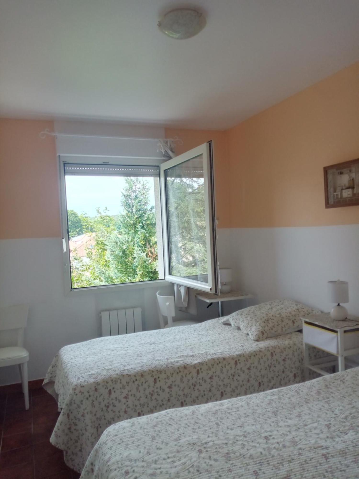 Contrexéville Villa Arc En Ciel Et Cle Des Champs מראה חיצוני תמונה